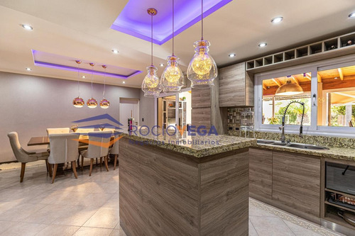 Imagen 11 de 30 de Hermosa Casa En Venta En San Patricio Club De Campo
