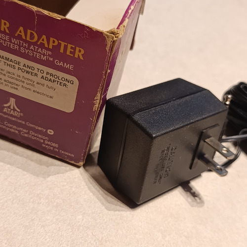 Atari 2600 Fuente De Alimentacion Original Con Su Caja 110v (Usado)