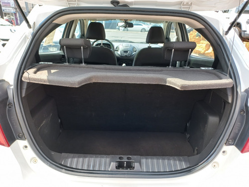 Imagen 6 de 15 de Ford Figo Impulse Hb 2017