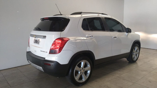 Imagen 3 de 9 de Chevrolet Tracker 1.8 4x4 Awd Ltz+ Con Gnc 2015
