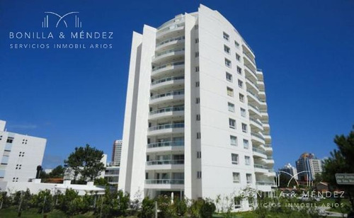 Botavara, Totalmente Equipado, Dormitorio, Baño, Cocina Americana, Balcón, Garage En Sub Suelo