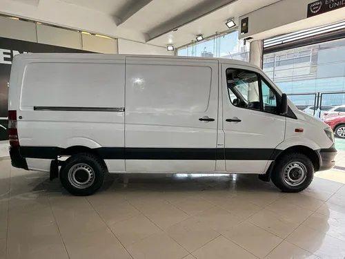 Mercedes-Benz Sprinter Cargo van larga