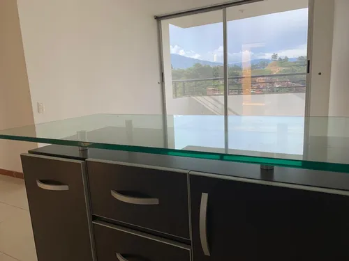 Vendo Apartamento En Parte Baja De La Loma De Los Bernal