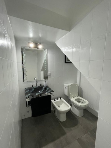 Imagen 16 de 17 de Casa En Venta En Villa Luzuriaga