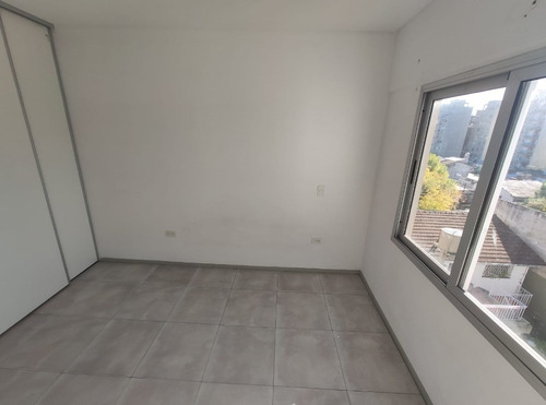 Imagen 10 de 10 de Departamento En Venta En Moron Centro