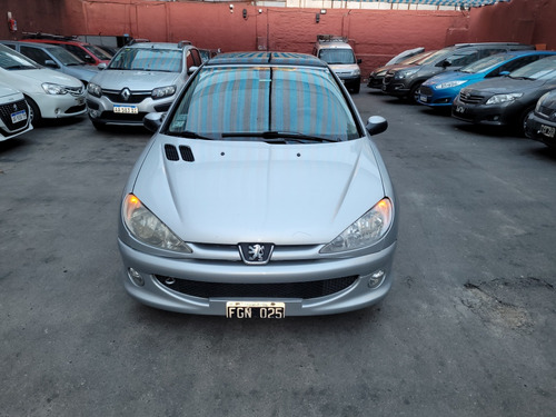 Peugeot 206 1.6 Xs Premium