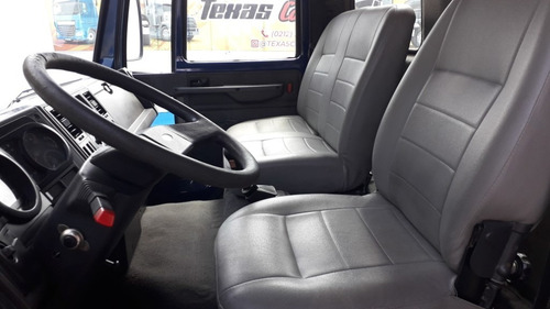 Imagen 4 de 9 de Ford Cargo
