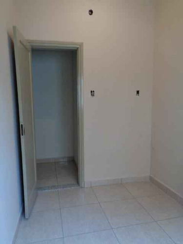 Imagem 8 de 13 de Sala Comercial Para Alugar Na Rua Amador Bueno, Centro, Santos - Sp - Liv-3933