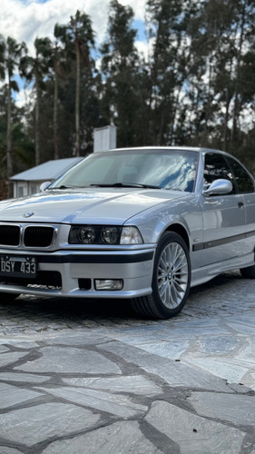 BMW Serie 3 2.5 323 Compact Ti Sportive