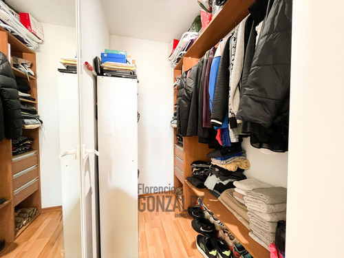 Departamento 4 Amb Con Cochera. 2 Baños. Piso Unico