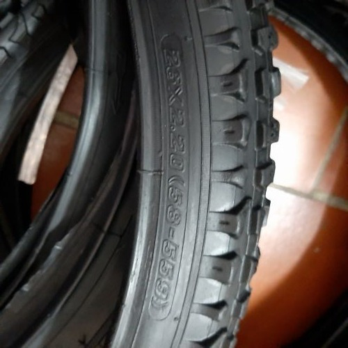 Imagen 2 de 4 de Cauchos Bicicleta Rin 26 De Taco