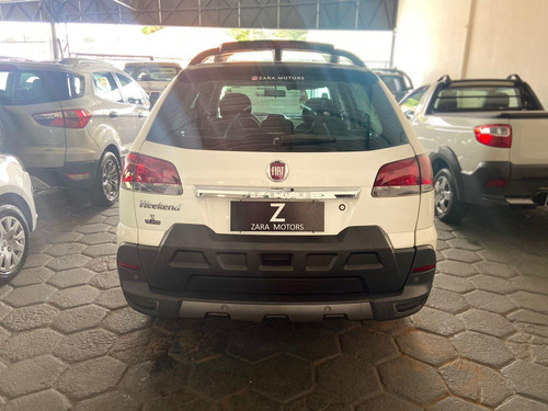 Imagem 7 de 11 de Fiat Palio Adventure