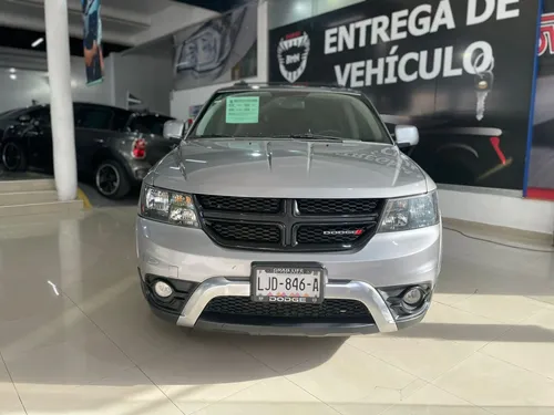 Dodge Journey 2.4 Sxt Sport 7 Pasajeros At