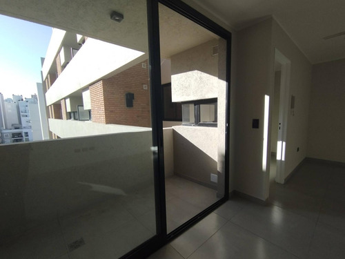 Imagen 5 de 28 de Venta Departamento 1 Dorm En General Paz Con Pileta
