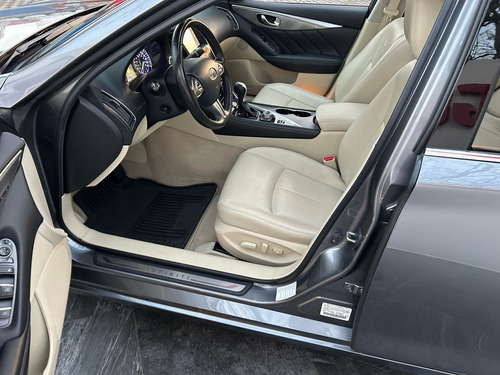 Infiniti Q50 3.7 Perfection At