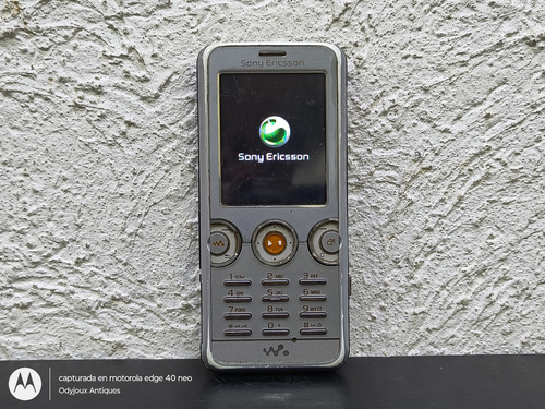 Celular Sony Ericsson W610 Retro Telcel Funciona Con Detalle Gris (Usado)