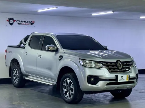 Renault Alaskan 2.5 DIESEL 4X4 INTENS MECANICA (FINANCIAMIENTO) 1 DUEÑO