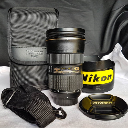 Af-s Nikkor 24-70mm 1:2.8g Ed N