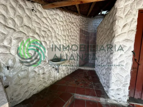 Lote En Venta En El Llanito. Cod V61645