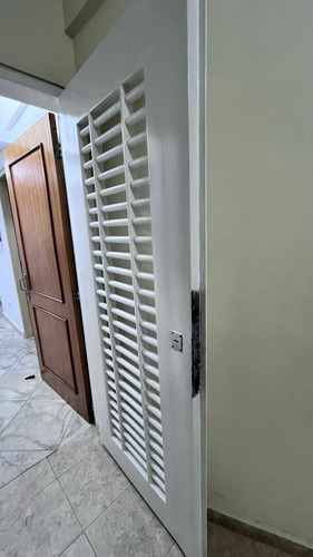 Alquiler De Apartamentos En La Trigaleña Residencia Castellana Plaza - Wc