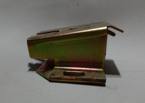 Cierre De Baúl Peugeot 504 Modelo 70/95
