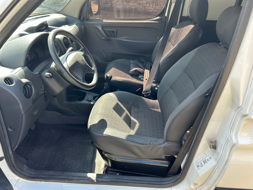 Peugeot Partner 1.6 Furgon Confort