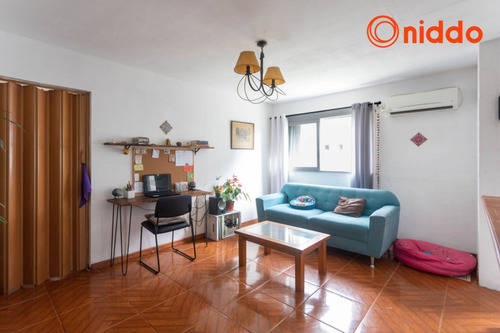 Imagen 1 de 12 de Venta De Apartamento En Malvín Norte De Dos Dormitorios (ref: Ndd-51)