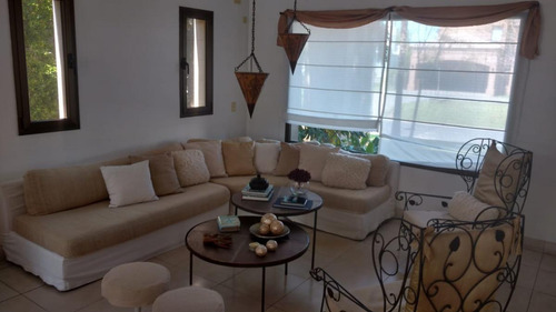 Imagen 3 de 22 de Excelente Casa En Castores Real Oportunidad