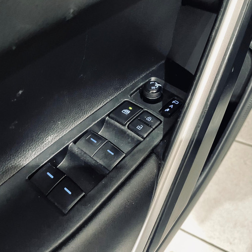 Toyota Corolla Cross 2.0 VVT-IE XRE DIRECT SHIFT