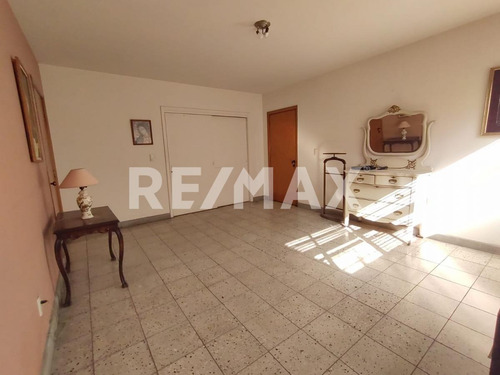 Imagen 13 de 30 de Casa Comercial En Renta Usos Múltiples - (2)