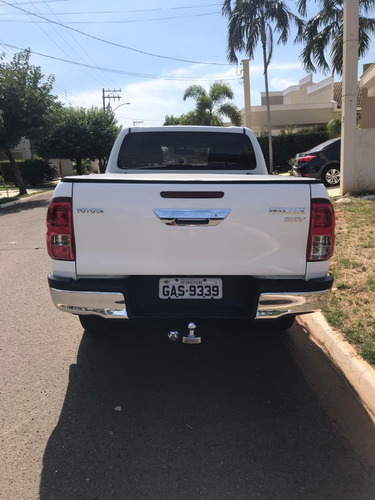 Modelo: Toyota Hilux Srv Flex