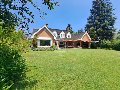 La Dehesa, Hermosa Casa Venta Montecarmelo