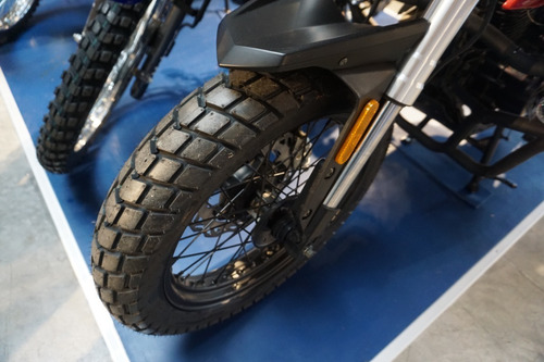Imagen 5 de 20 de Motomel Skua Adventure 250 Con Baul 2023 Touring