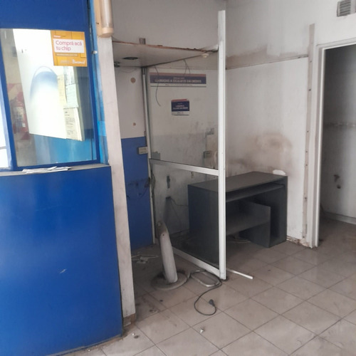 Imagen 5 de 9 de Local En Venta En Constitución, En Esquina. Oportunidad!!