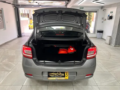 Renault Logan Mt 2022