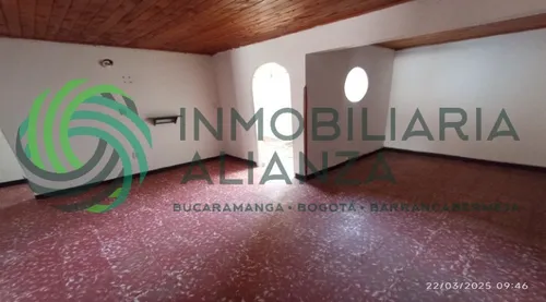 Casa En Venta En Centro. Cod V61718