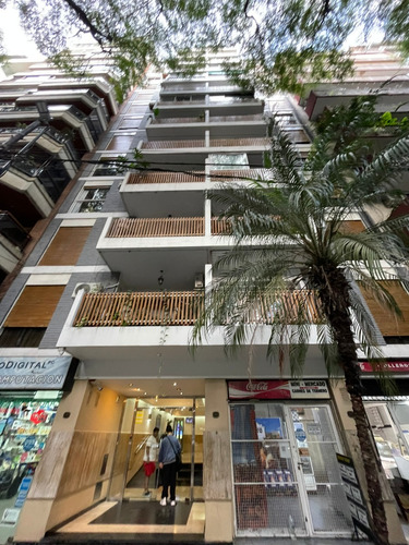 Departamento En Alquiler Boulevard Olleros, Muy Buen Estado.