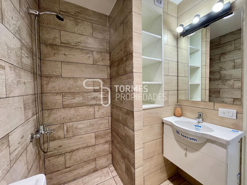 Imagen 24 de 30 de Tour Virtual Departamento En Venta 2 Ambientes Con Balcón Saliente - Plaza Colon Mar Del Plata