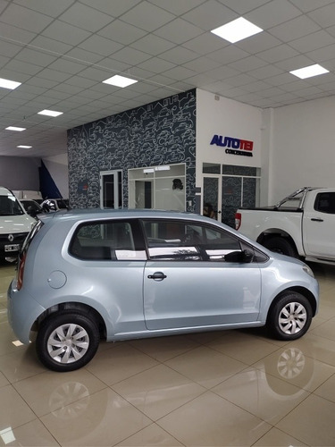Imagen 4 de 22 de Volkswagen Up! 2015 1.0 Move Up! 75cv 3 P