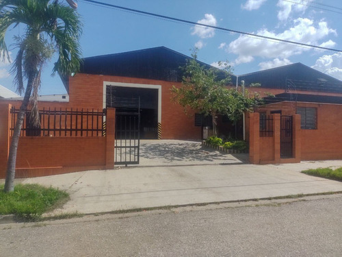 Maria Jose Castro Vende Galpon En La Zona Industrial Valencia Estado Carabobo Sar-587