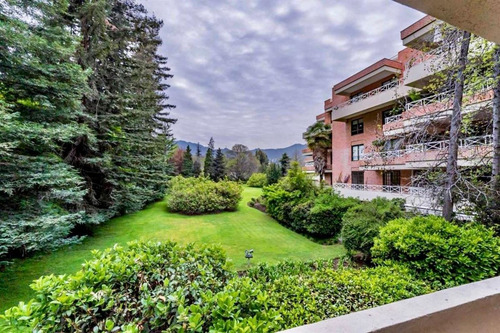 Depto En Venta De 3 Dorm + 2 Serv. Las Condes