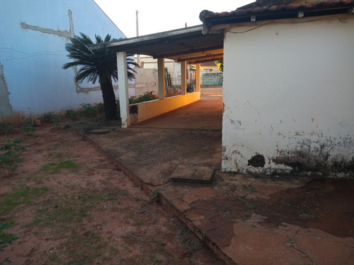 Casa Estilo Mansão De 03 Dorms. No Centro De Ouro Verde Int. De S.p