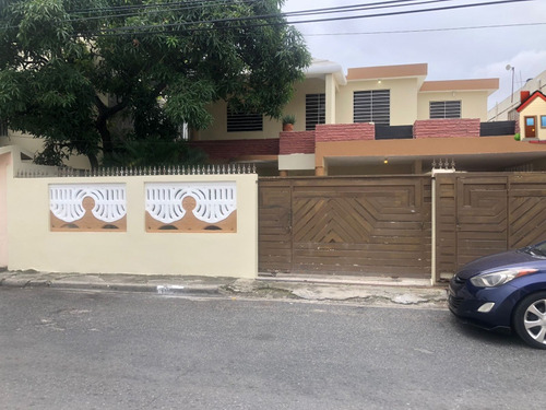 Vendo Casa En Los Coroneles Santo Domingo Oeste 