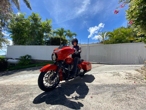Imagen 14 de 15 de Harley Davidson Streetglide