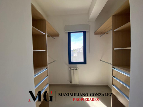 Casa En Venta, 5 Ambientes - Los Naranjos, Esteban Echeverría
