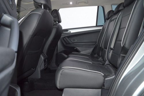 Volkswagen Tiguan Allspac Comf 250 TSI 1.4 Flex