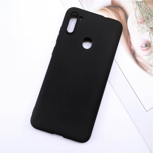 Funda delgada mate compatible con Samsung Galaxy A11, color negro