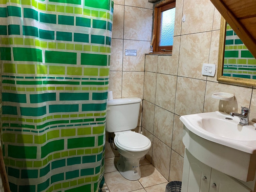 Imagen 9 de 13 de Alquiler De Cabaña Por Día En El Bolsón, Barrio Residencial