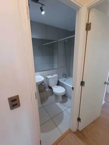 Vende O Arrienda Año Corrido 2d (96806)