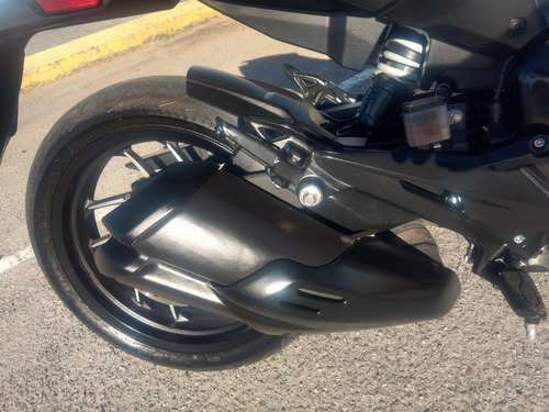 Bajaj Dominar